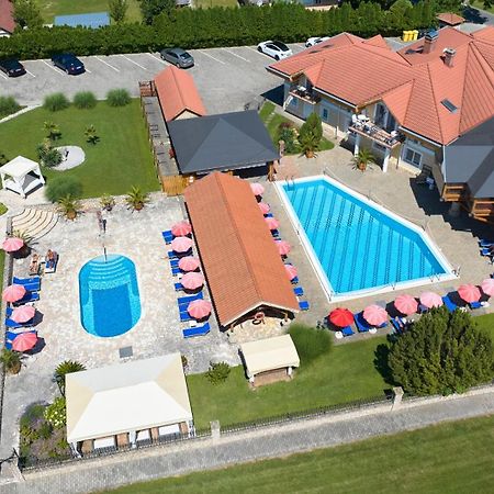 Villa Plattensee فونيارتْسفاشغ المظهر الخارجي الصورة