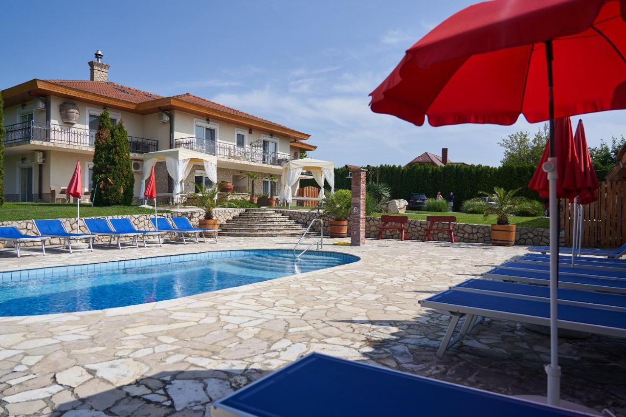 Villa Plattensee فونيارتْسفاشغ المظهر الخارجي الصورة