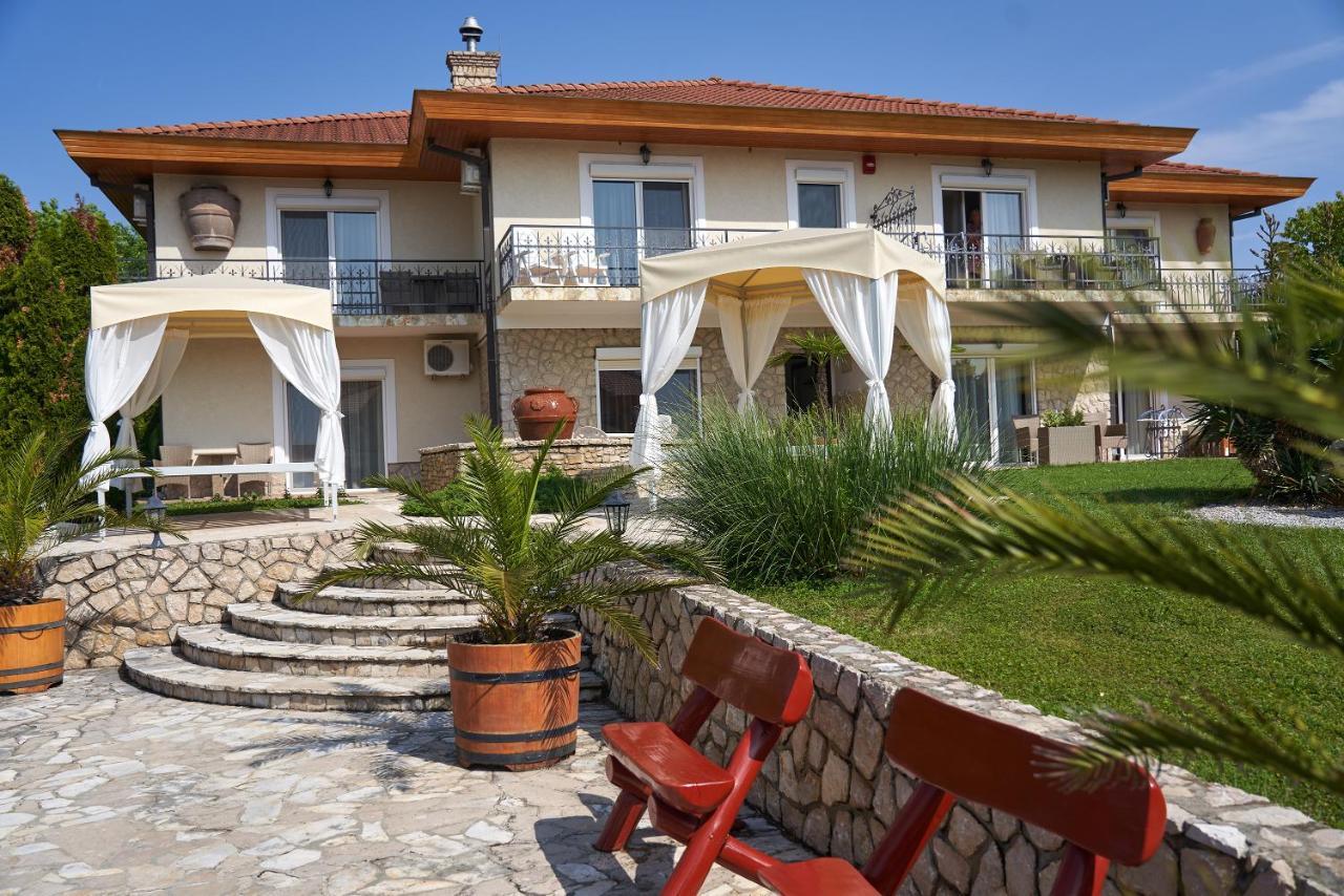 Villa Plattensee فونيارتْسفاشغ المظهر الخارجي الصورة