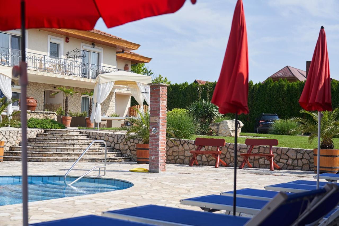 Villa Plattensee فونيارتْسفاشغ المظهر الخارجي الصورة